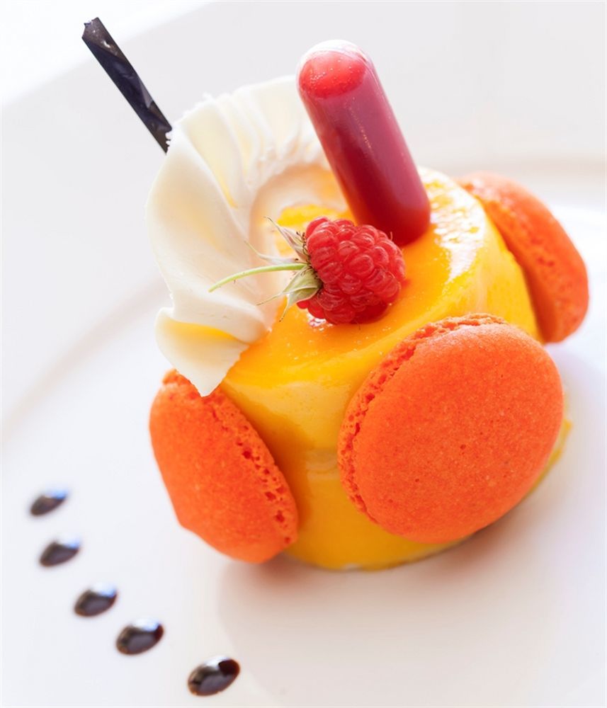 Brit Hotel Le Lion D'Or 시농 외부 사진