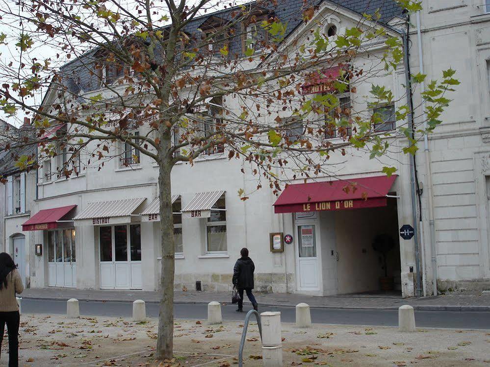 Brit Hotel Le Lion D'Or 시농 외부 사진